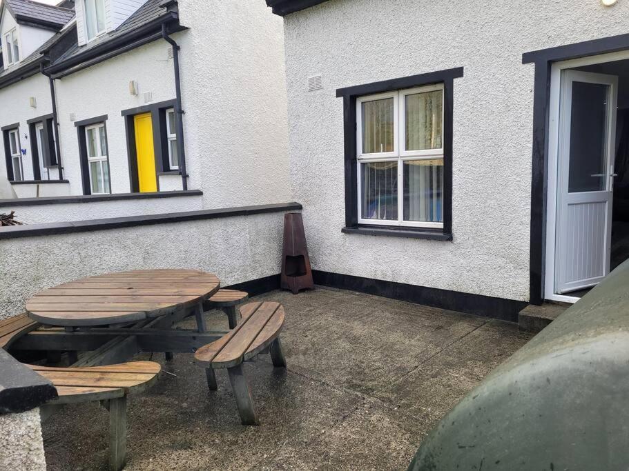 Cottage By The Sea Greencastle Greencastle  Bagian luar foto